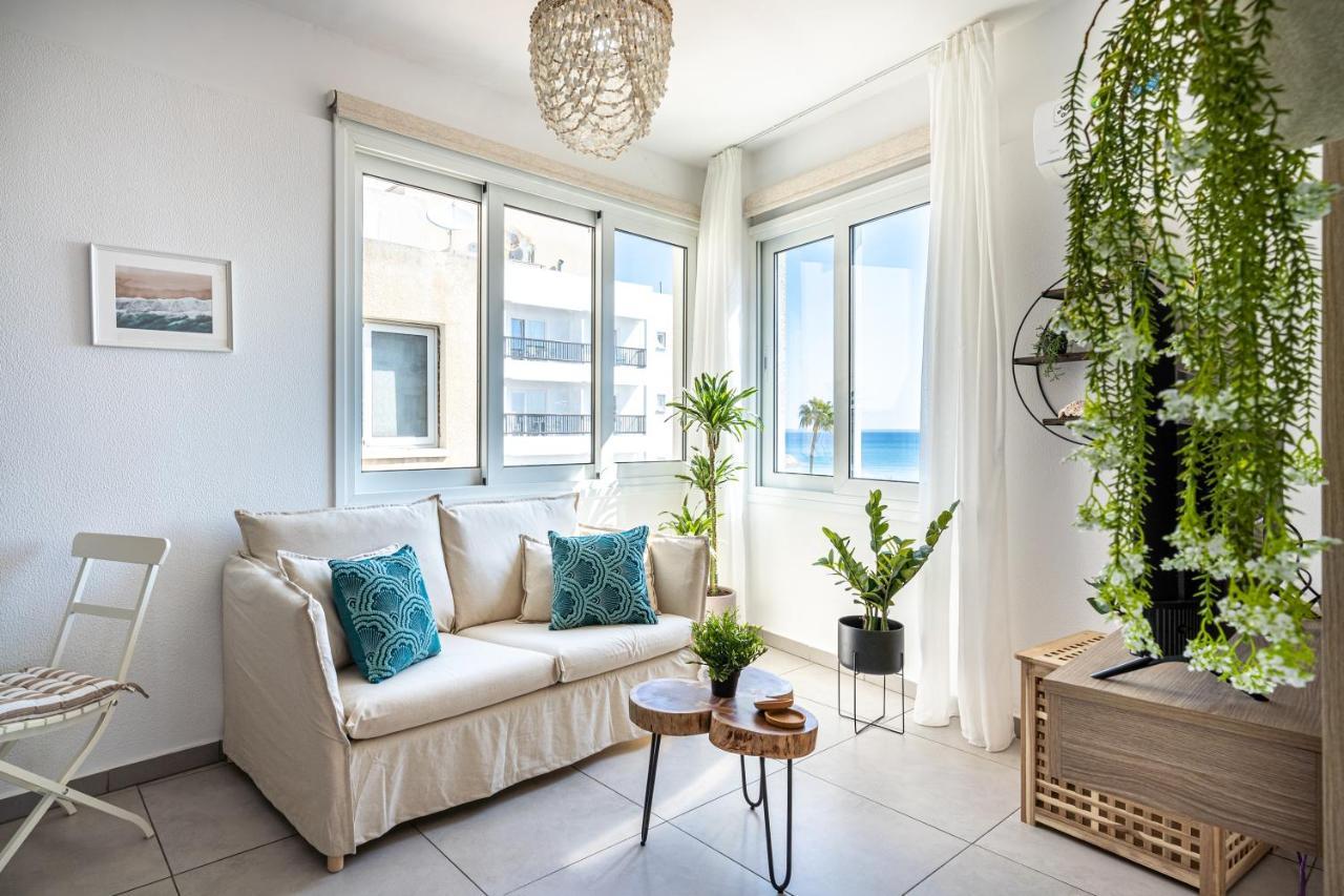 לרנקה Whispering Palms 1-Br Apt By Finikoudes Beach מראה חיצוני תמונה